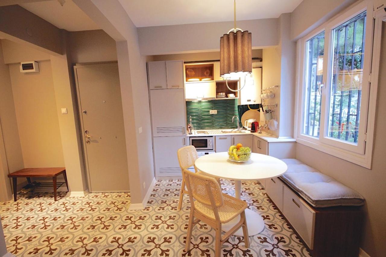 Superior Refurbished Flat In The Heart Of Istanbul Lägenhet Exteriör bild