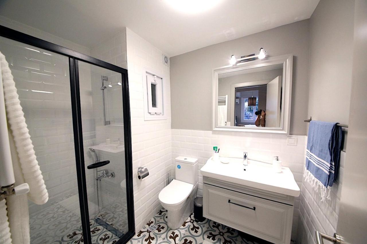 Superior Refurbished Flat In The Heart Of Istanbul Lägenhet Exteriör bild